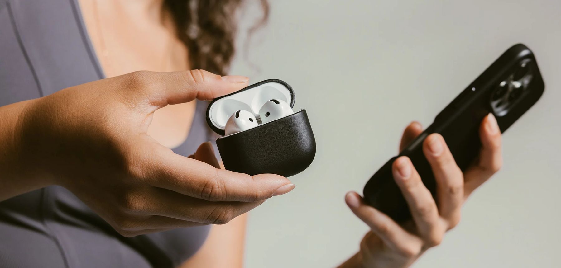 Modern leather AirPods case